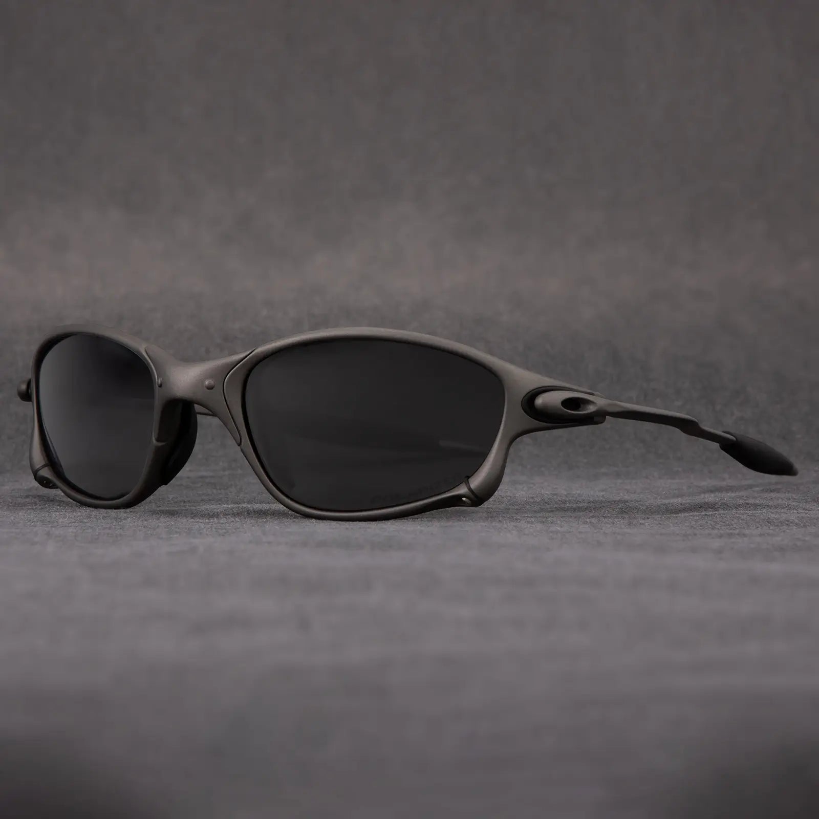 Urban Edge Sunshield Shades Pro