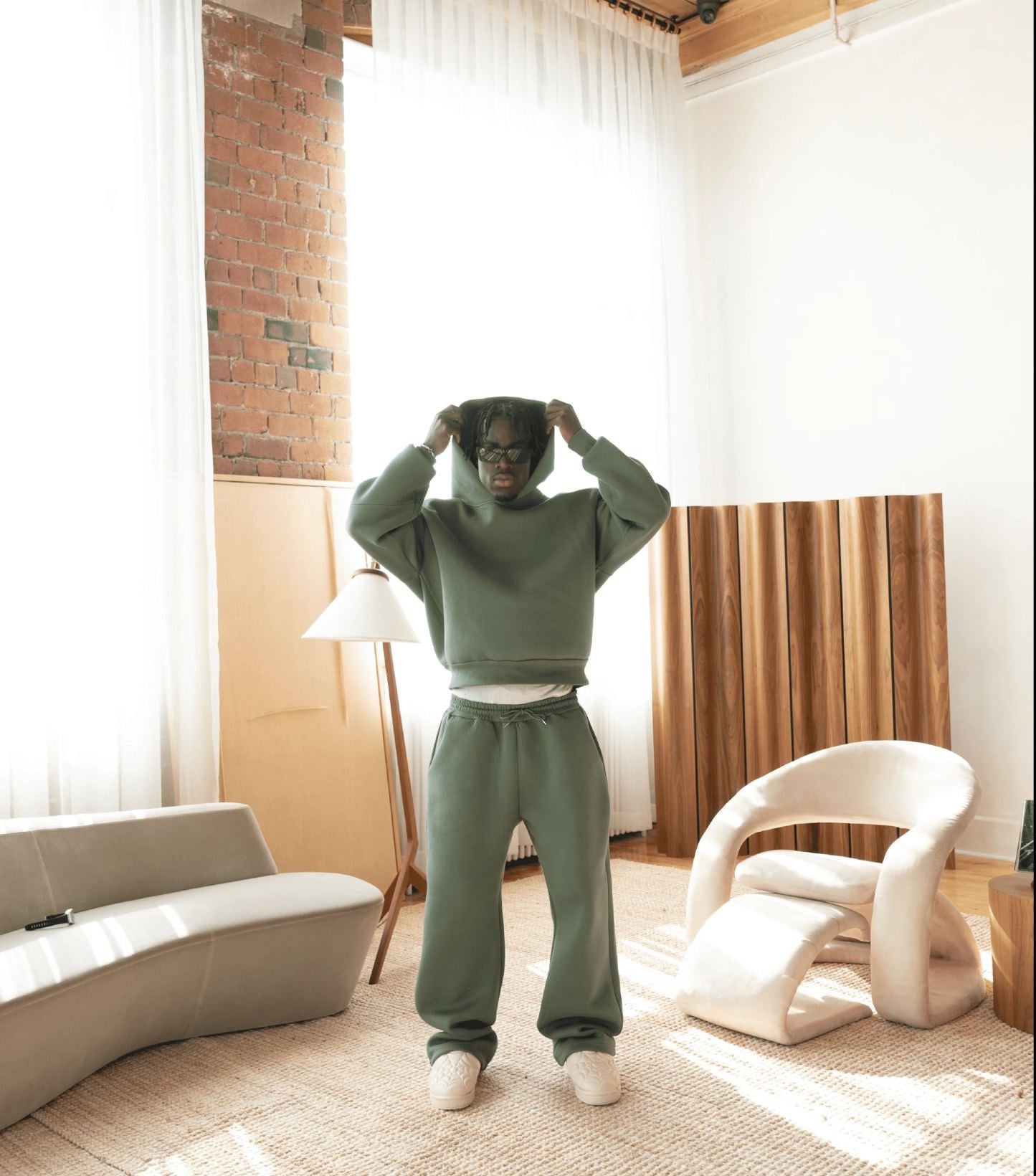 Everyday Monochrome Set